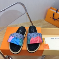 Louis Vuitton Slippers